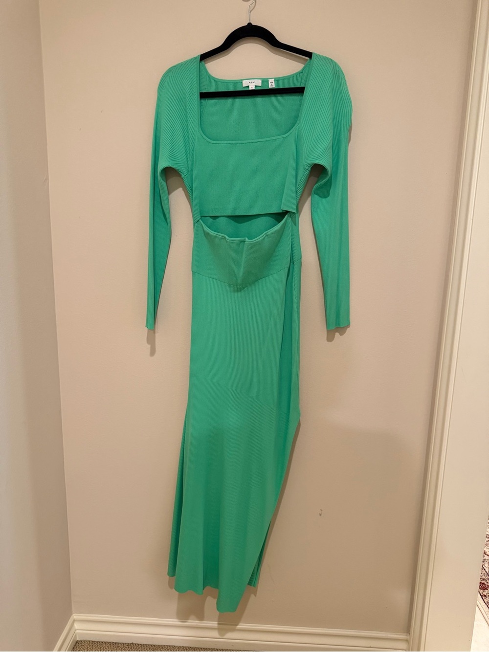 ALC Mint Green Long Sleeve Cutout Midi Dress. Size XL.